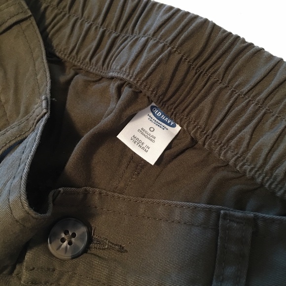 Old Navy - Olive Green Cropped Utility Pants - Picture 3 of 3